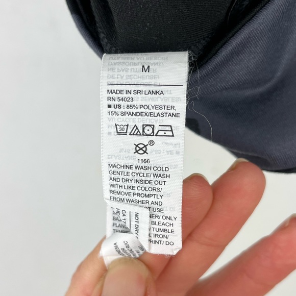 Old Navy Active Go-Dry Sports Bra Strappy Camo Print Gray Black Size Medium - Picture 5 of 8